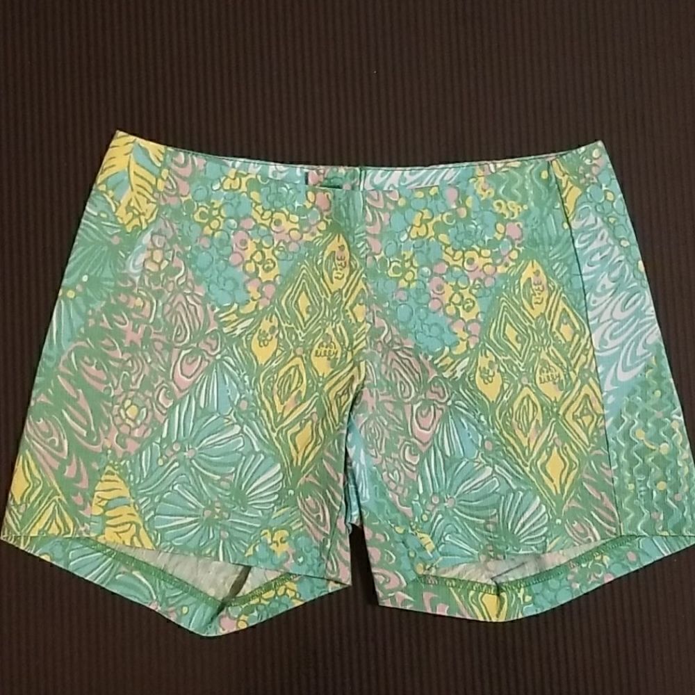 Lilly Pulitzer shorts - Picture 2 of 5